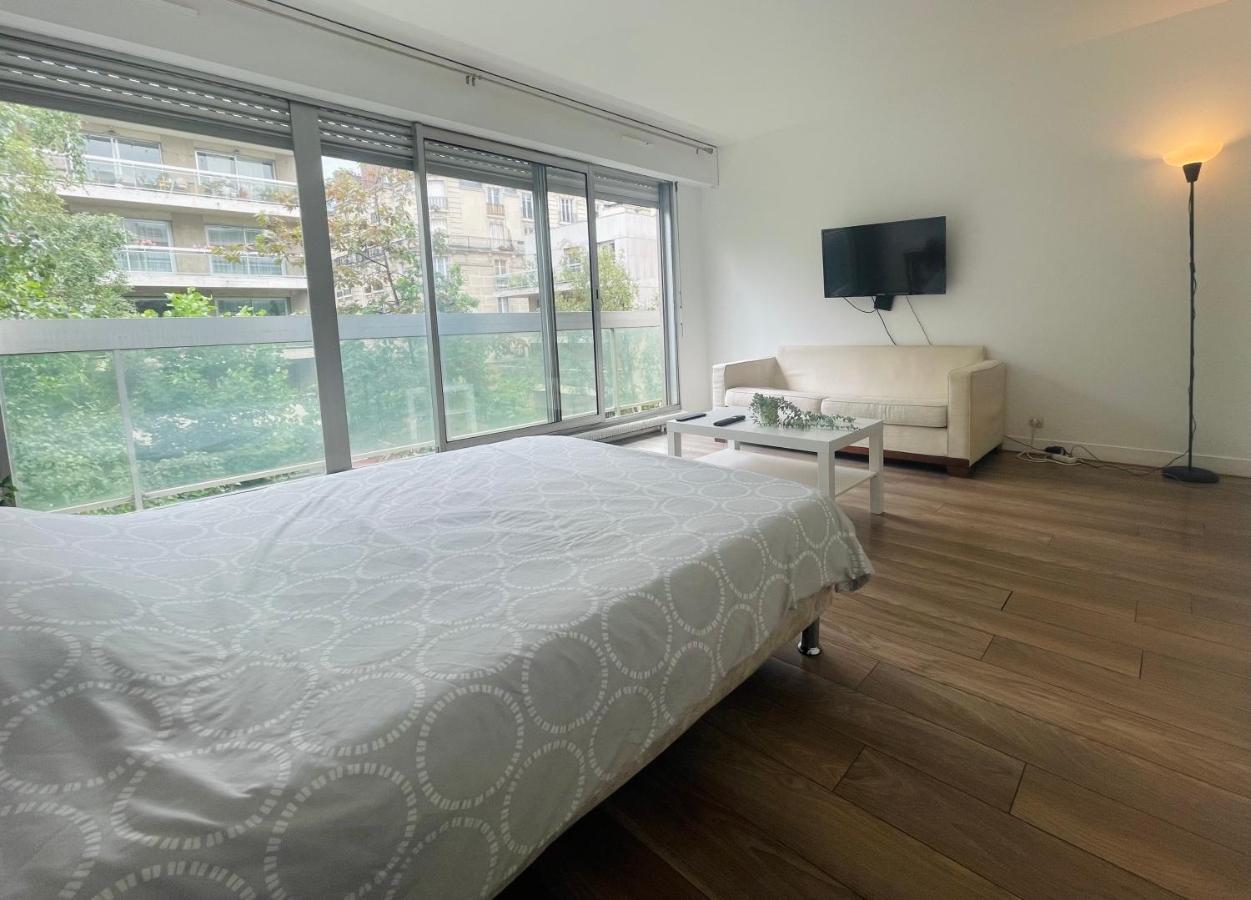 Appartement Cambronne 2 Tour Eiffel Paris Extérieur photo